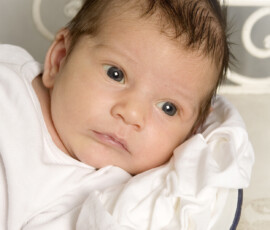 Santina Baby Portrait farbe Studio 4 Wochen